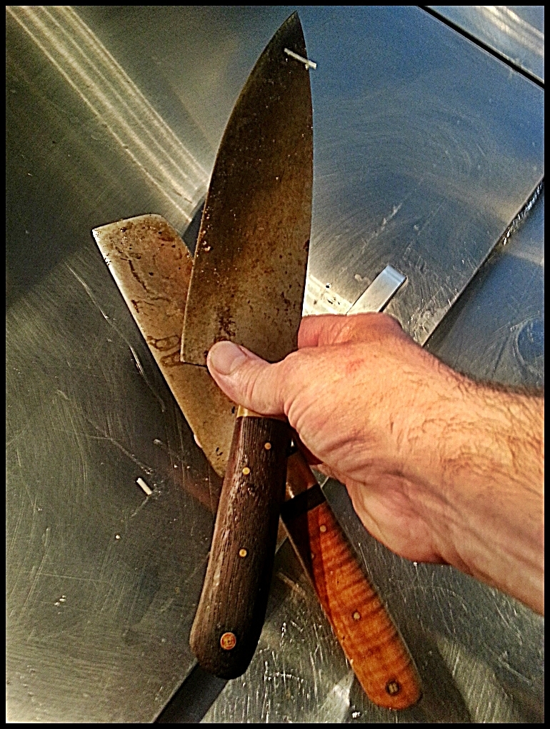 Authentic Thai Chef Knives, Mezzaluna, Round Knife